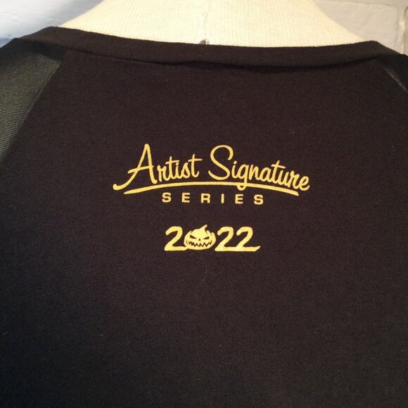 Halloween Horror Nights Ladies Tee XL - Picture 5 of 5